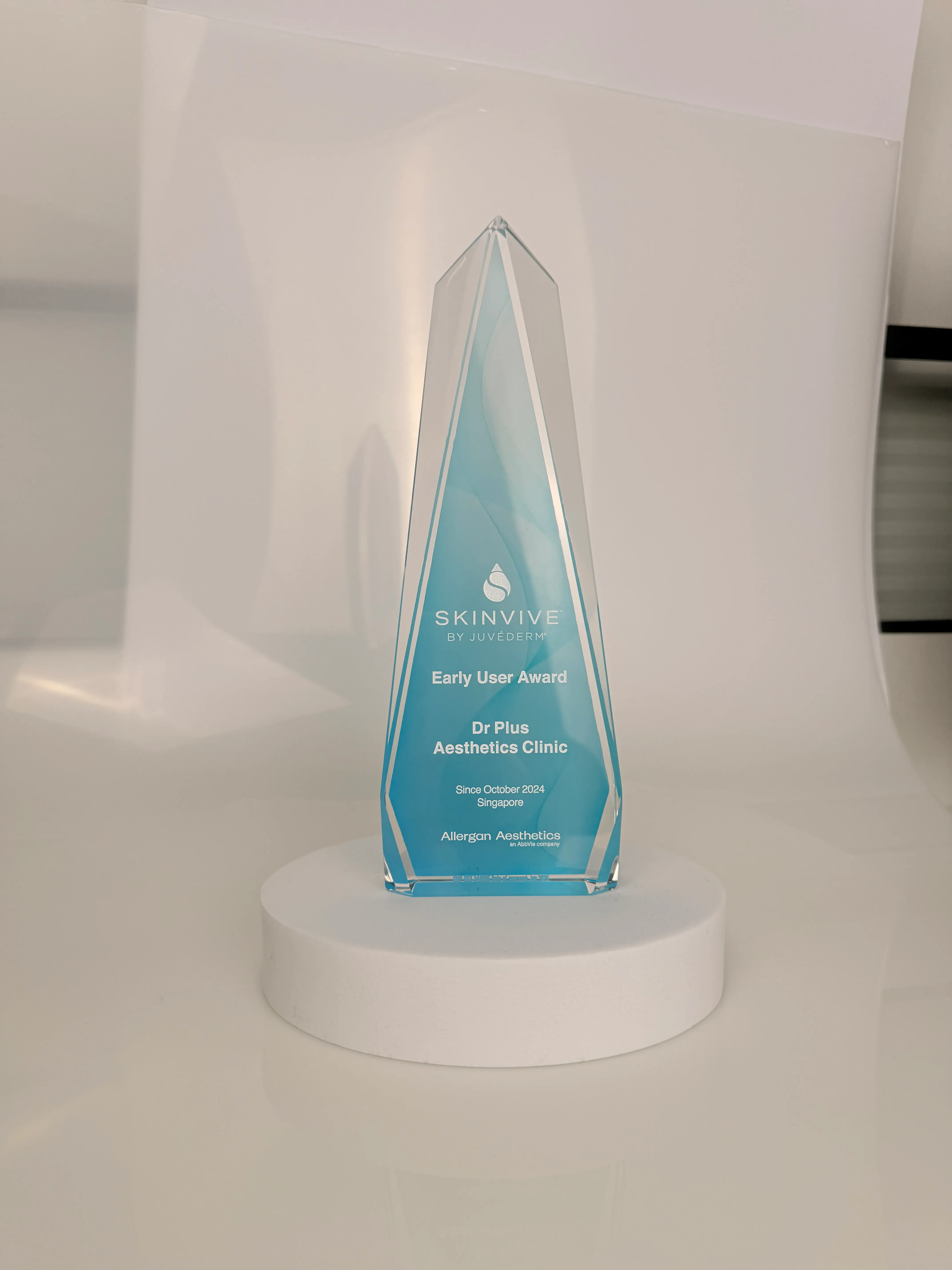 Skinvive Early User Award award